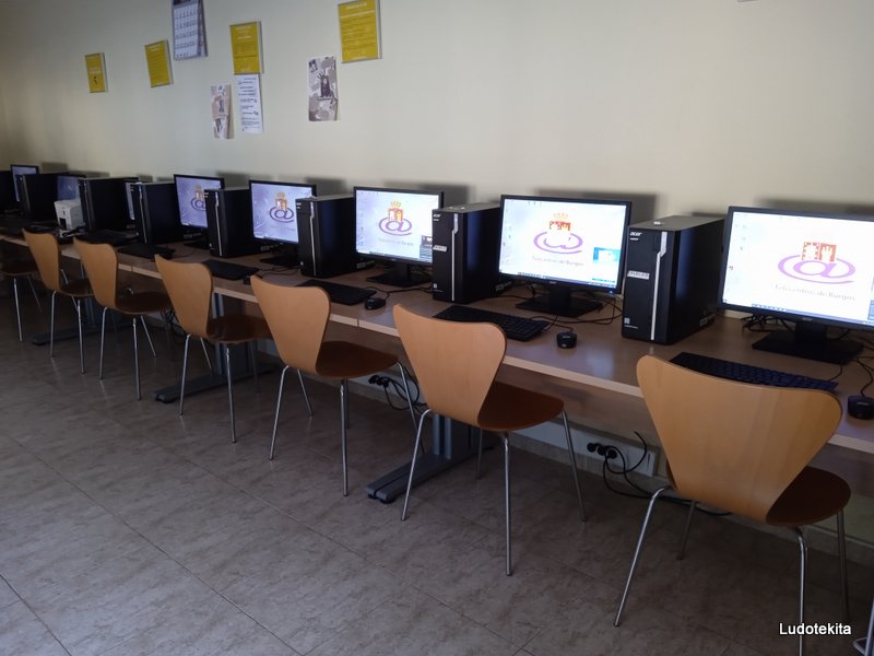 Centro de Internet Rural-Telecentro- Ludoteca- Biblioteca
