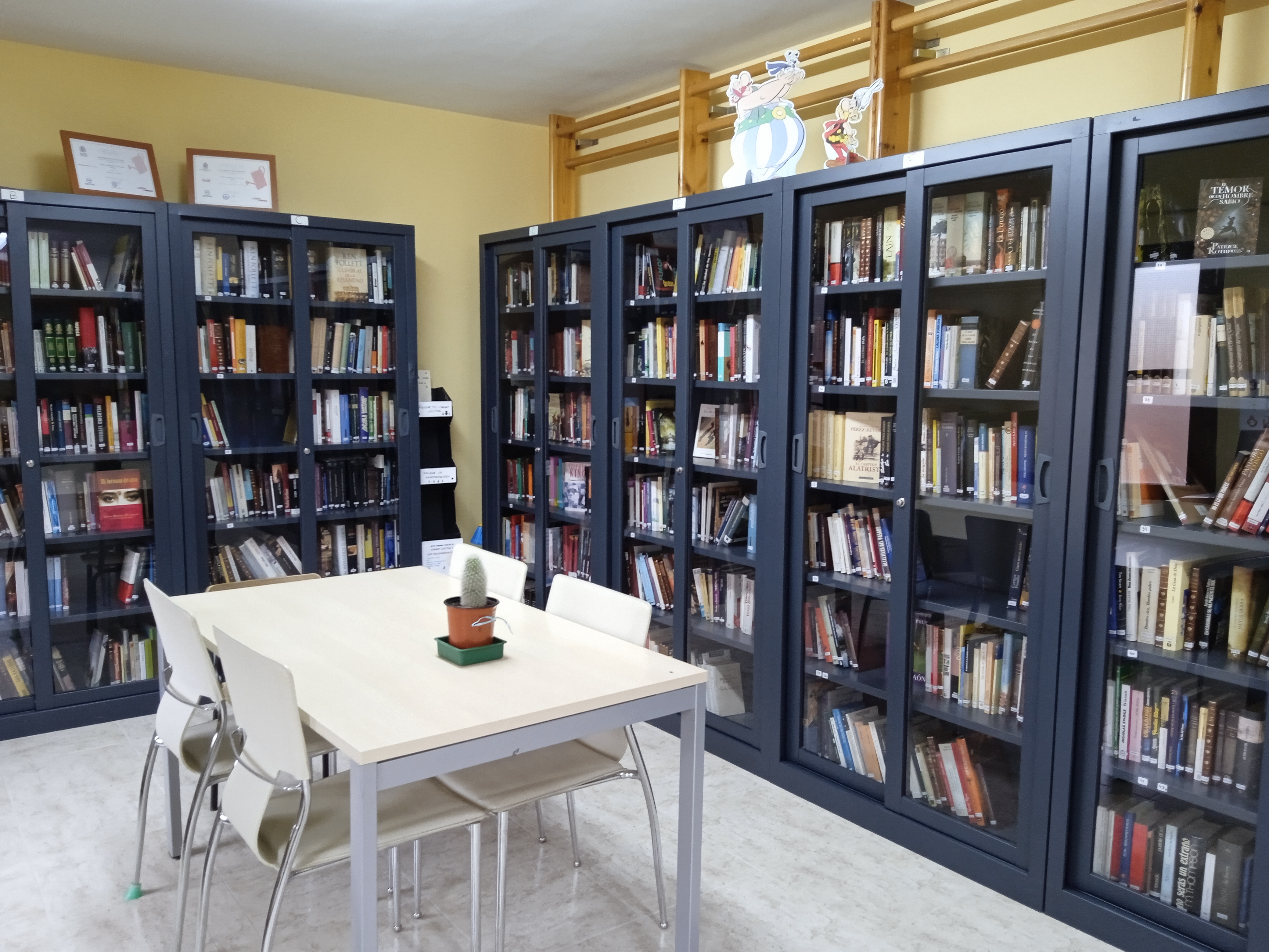 Biblioteca de Torresandino